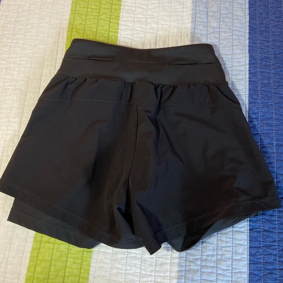 ASICS - D1 Shorts with Compression liner - Picture 4 of 5